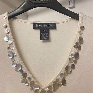Lovely dressy T with shell accents